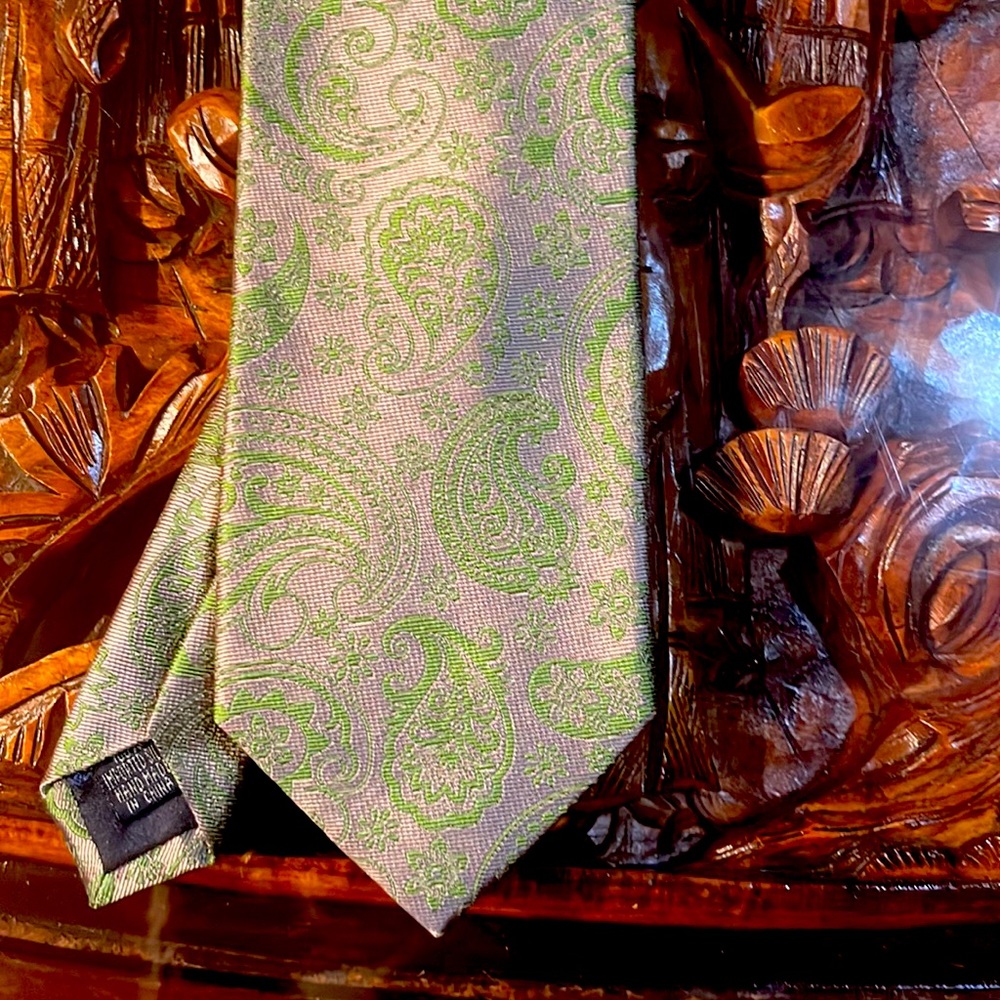 Paul Fredrick 100% Imported Silk Neck Tie
